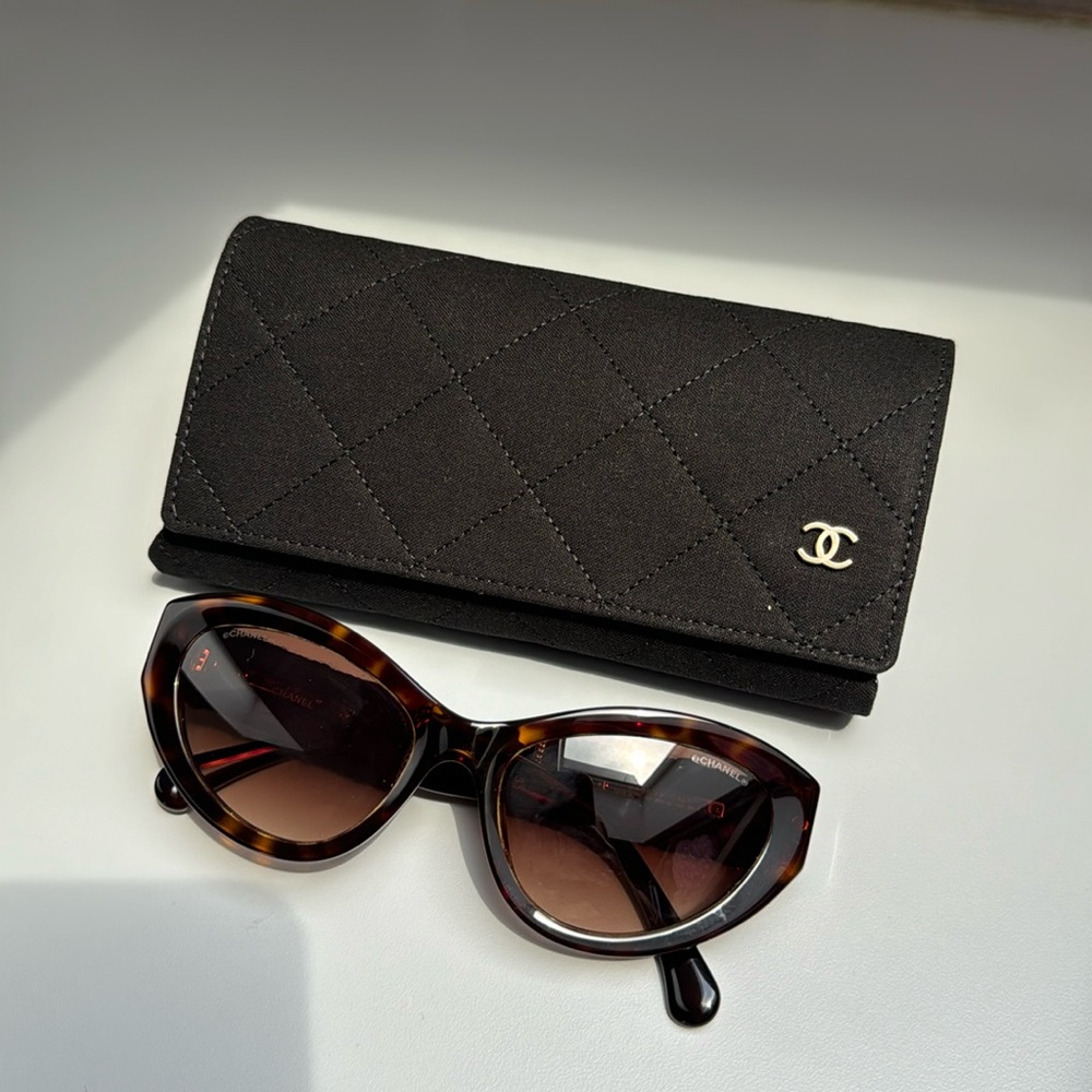 Chanel Cat Eye sunglasses 2024